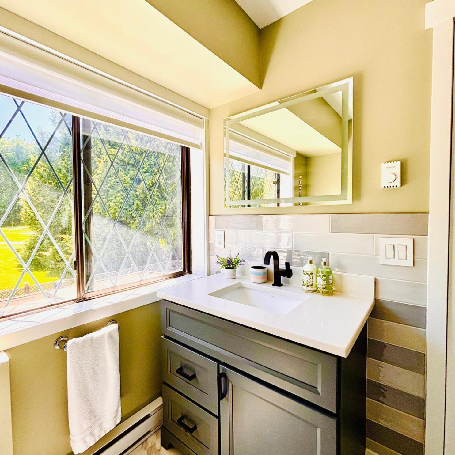 Oceanside Manor - Golf Course View Bed and Breakfast Qualicum Beach Εξωτερικό φωτογραφία